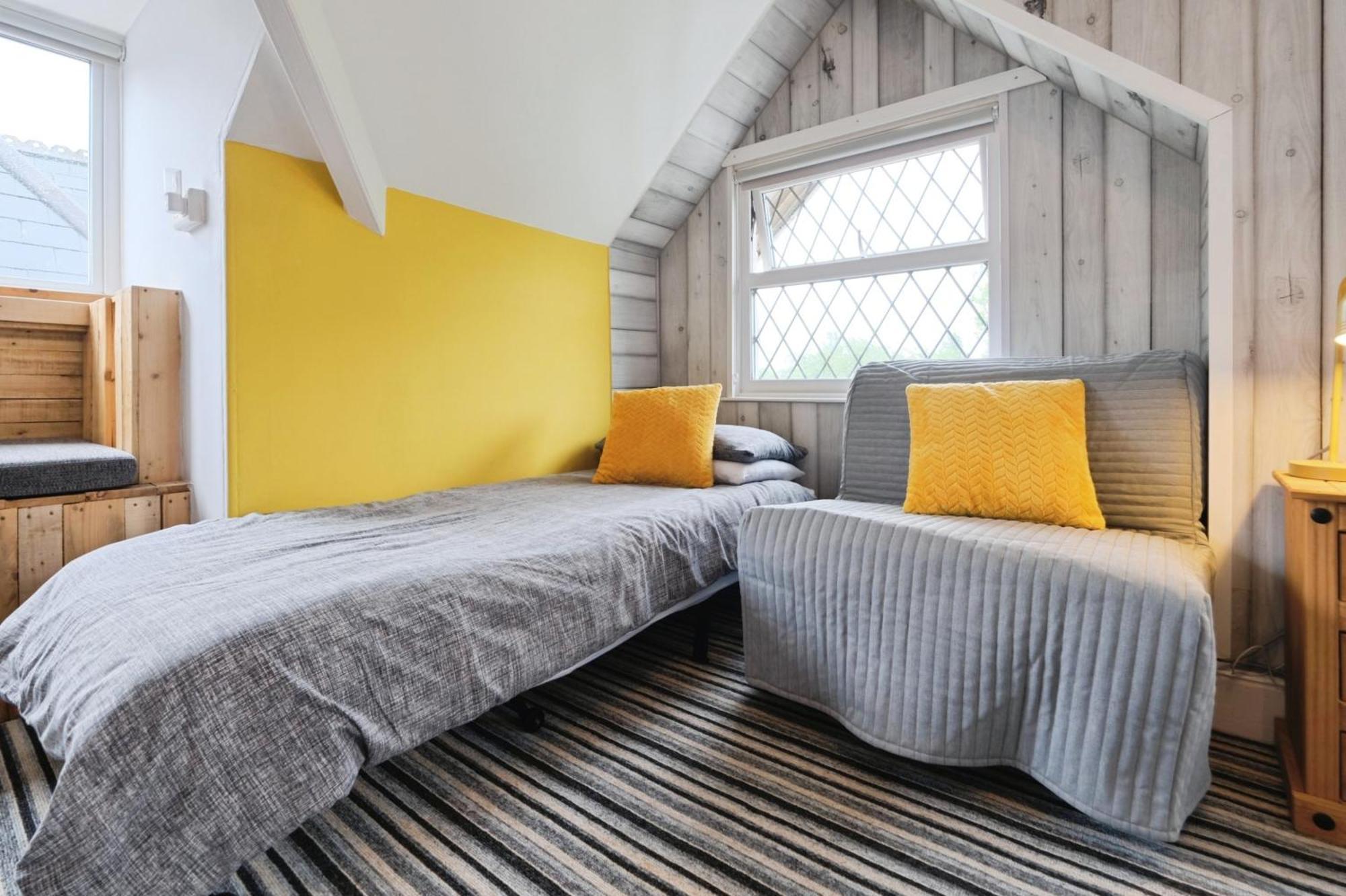 Rowcroft Guest house
