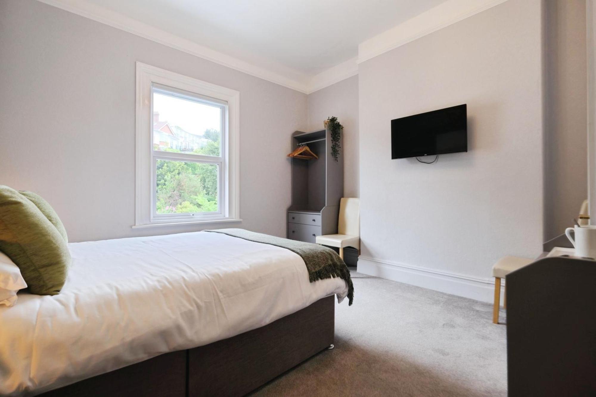 Rowcroft Guest house Paignton