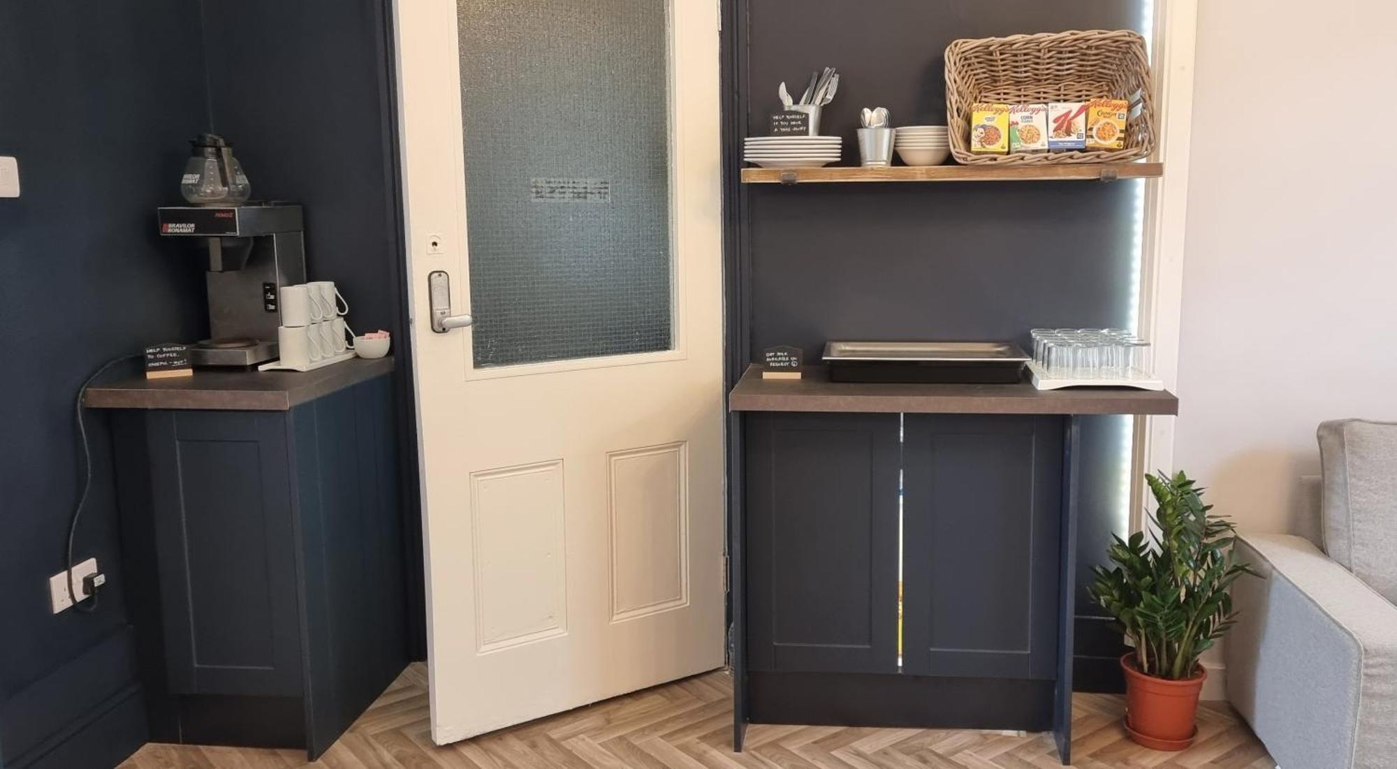 Rowcroft Guest house 3*